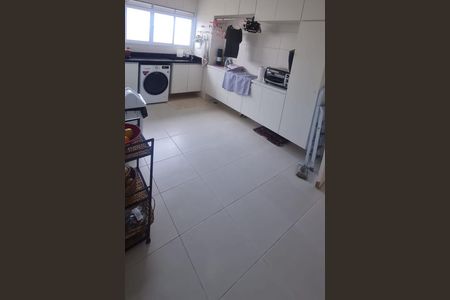 Apartamento à venda com 250m², 4 quartos e 4 vagas