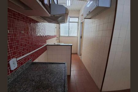 Apartamento à venda com 66m², 2 quartos e 1 vaga