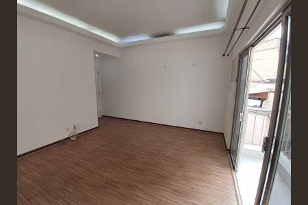 Apartamento à venda com 66m², 2 quartos e 1 vaga