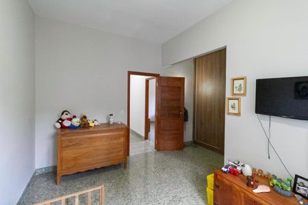 Casa para alugar com 1000m², 4 quartos e 6 vagasSuíte 3