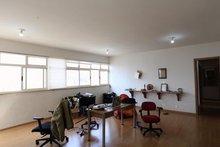 Sala de apartamento à venda com 3 quartos, 157m² em Centro, Belo Horizonte