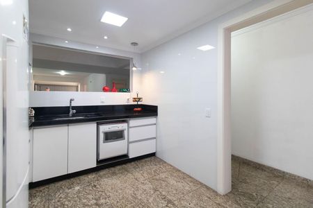 Casa à venda com 400m², 2 quartos e 2 vagasCozinha