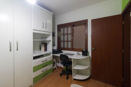 Casa à venda com 400m², 2 quartos e 2 vagasQuarto 2