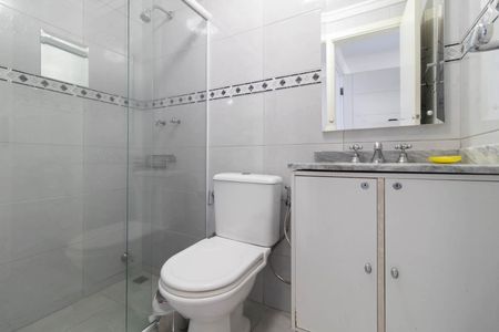 Casa à venda com 400m², 2 quartos e 2 vagasBanheiro Social