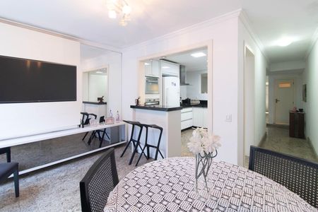 Casa à venda com 400m², 2 quartos e 2 vagasCozinha