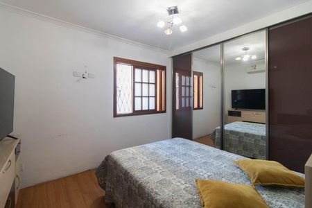 Casa à venda com 400m², 2 quartos e 2 vagasQuarto 1