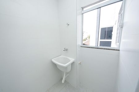 Apartamento à venda com 39m², 2 quartos e sem vagaCozinha e Área de Serviço