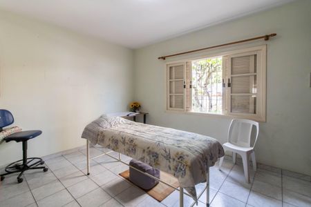 Casa à venda com 292m², 3 quartos e 2 vagas Casa à venda com 292m², 3 quartos e 2 vagasQuarto 3