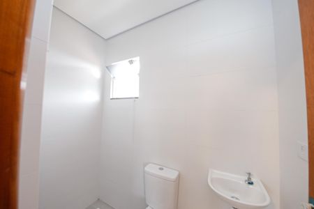 Banheiro de apartamento para alugar com 1 quarto, 34m² em Vila Bela, São Paulo