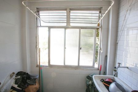 Apartamento à venda com 65m², 2 quartos e 1 vagaÁrea de Serviço