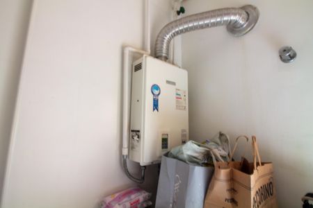 Apartamento à venda com 216m², 4 quartos e 2 vagas Apartamento à venda com 216m², 4 quartos e 2 vagasÁrea de Serviço