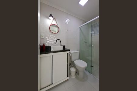 Apartamento para alugar com 74m², 2 quartos e 1 vaga Apartamento para alugar com 74m², 2 quartos e 1 vagaBanheiro