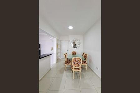 Apartamento para alugar com 74m², 2 quartos e 1 vaga Apartamento para alugar com 74m², 2 quartos e 1 vagaSala