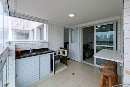 Apartamento para alugar com 74m², 2 quartos e 1 vaga Apartamento para alugar com 74m², 2 quartos e 1 vagaSacada