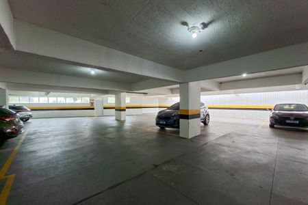 Apartamento para alugar com 74m², 2 quartos e 1 vaga Apartamento para alugar com 74m², 2 quartos e 1 vagaGaragem