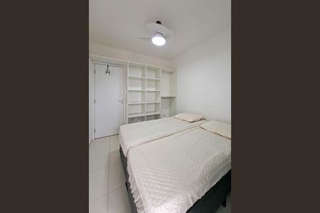 Apartamento para alugar com 74m², 2 quartos e 1 vaga Apartamento para alugar com 74m², 2 quartos e 1 vagaQuarto