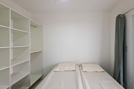 Apartamento para alugar com 74m², 2 quartos e 1 vaga Apartamento para alugar com 74m², 2 quartos e 1 vagaQuarto