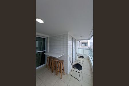 Apartamento para alugar com 74m², 2 quartos e 1 vaga Apartamento para alugar com 74m², 2 quartos e 1 vagaSacada