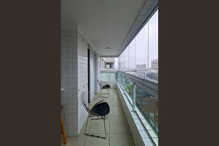 Apartamento para alugar com 74m², 2 quartos e 1 vaga Apartamento para alugar com 74m², 2 quartos e 1 vagaSacada