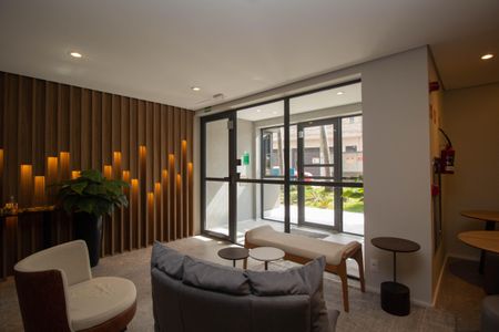 Apartamento à venda com 30m², 1 quarto e sem vaga Apartamento à venda com 30m², 1 quarto e sem vagaHall social