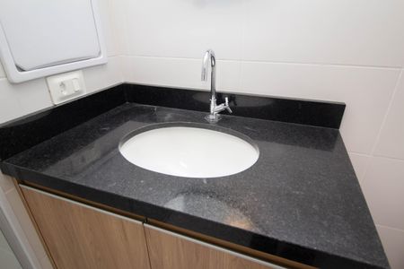 Apartamento à venda com 30m², 1 quarto e sem vaga Apartamento à venda com 30m², 1 quarto e sem vagaBanheiro Social