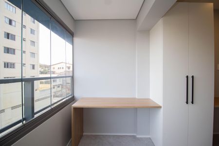 Apartamento à venda com 30m², 1 quarto e sem vaga Apartamento à venda com 30m², 1 quarto e sem vagaVaranda da Sala/Quarto