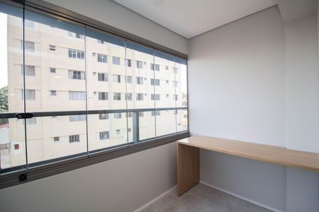 Apartamento à venda com 30m², 1 quarto e sem vaga Apartamento à venda com 30m², 1 quarto e sem vagaVaranda da Sala/Quarto