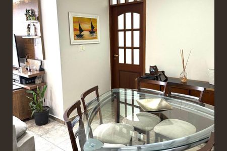 Sala de apartamento para alugar com 3 quartos, 62m² em Chácara Seis de Outubro, São Paulo