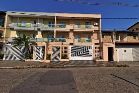Apartamento à venda com 90m², 3 quartos e 2 vagasFachada