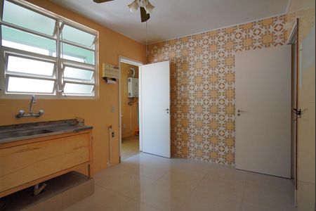 Apartamento à venda com 168m², 3 quartos e 1 vagaCozinha