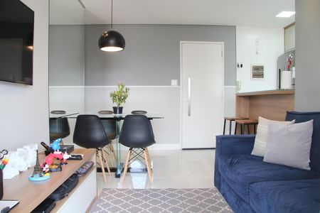 Apartamento à venda com 71m², 2 quartos e 2 vagasSala