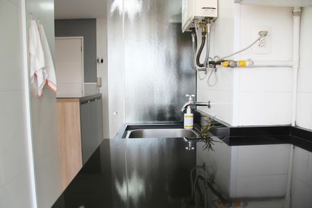 Apartamento à venda com 71m², 2 quartos e 2 vagasÁrea de Serviço