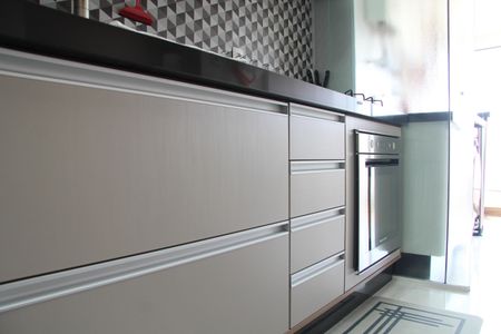 Apartamento à venda com 71m², 2 quartos e 2 vagasCozinha