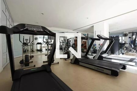 Apartamento à venda com 71m², 2 quartos e 2 vagas Apartamento à venda com 71m², 2 quartos e 2 vagasÁrea comum - Academia