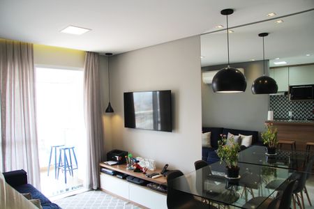 Apartamento à venda com 71m², 2 quartos e 2 vagasSala