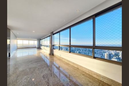 Apartamento para alugar com 350m², 4 quartos e 5 vagasSala