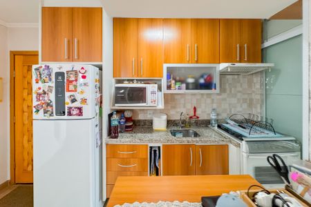Apartamento à venda com 64m², 2 quartos e 2 vagas Apartamento à venda com 64m², 2 quartos e 2 vagasCozinha