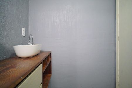 Apartamento à venda com 55m², 2 quartos e sem vagaBanheiro Corredor