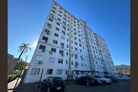 Apartamento à venda com 49m², 2 quartos e 1 vaga Apartamento à venda com 49m², 2 quartos e 1 vagaFachada