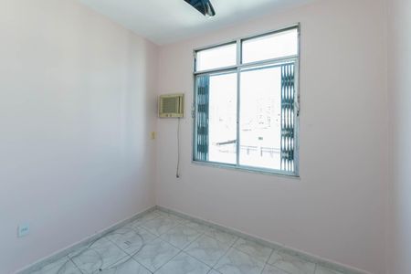 Apartamento à venda com 81m², 2 quartos e sem vagaQuarto 2