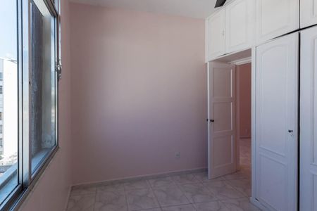 Apartamento à venda com 81m², 2 quartos e sem vagaQuarto 2