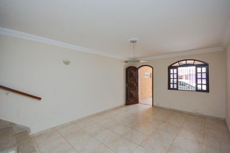 Sala de casa para alugar com 2 quartos, 102m² em Socorro, São Paulo