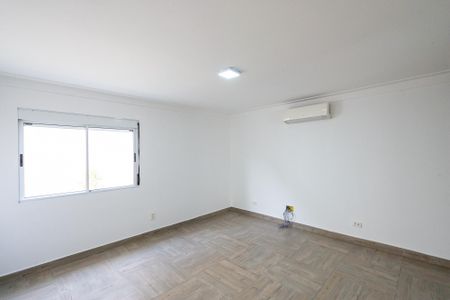 Casa à venda com 270m², 3 quartos e 2 vagas Casa à venda com 270m², 3 quartos e 2 vagasQuarto 2