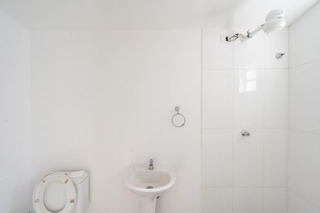 Casa à venda com 270m², 3 quartos e 2 vagas Casa à venda com 270m², 3 quartos e 2 vagasBanheiro de Serviço