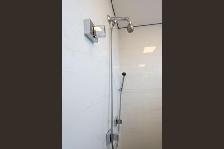 Casa à venda com 270m², 3 quartos e 2 vagas Casa à venda com 270m², 3 quartos e 2 vagasBanheiro Social