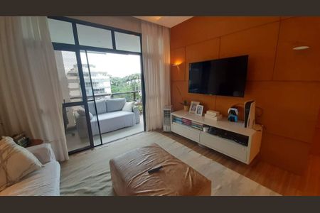Apartamento à venda com 249m², 3 quartos e 3 vagas