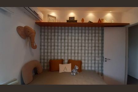 Apartamento à venda com 249m², 3 quartos e 3 vagas