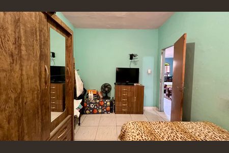 Casa à venda com 145m², 5 quartos e 3 vagas Casa à venda com 145m², 5 quartos e 3 vagasquarto