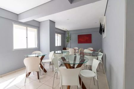 Apartamento à venda com 59m², 2 quartos e 1 vaga Apartamento à venda com 59m², 2 quartos e 1 vagaÁrea comum - Salão de festas