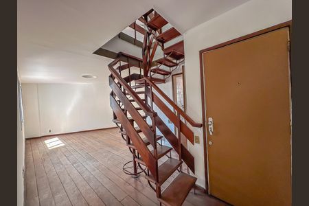 Apartamento à venda com 142m², 3 quartos e 1 vagaSala